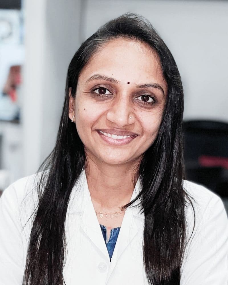 Dr Sneha Pipalia, BDS C Ortho, orthodontist at Aarogyam Dental Clinic, Rajkot